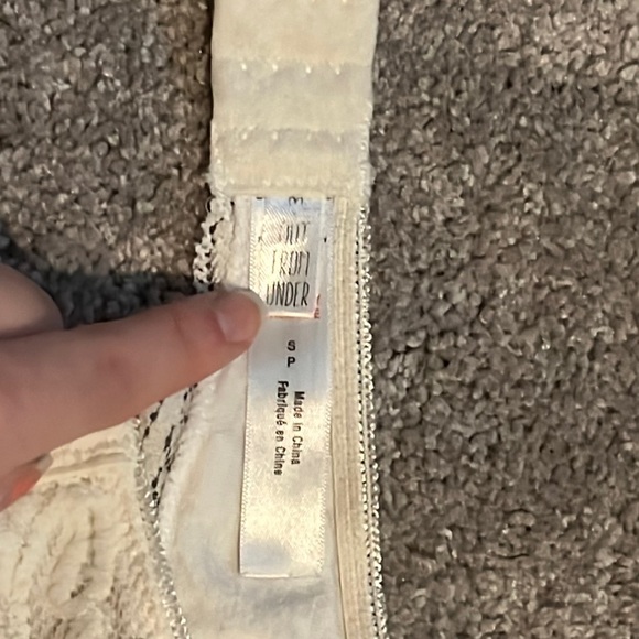 UO Out from Under Lace Halter Bralette - Picture 4 of 4